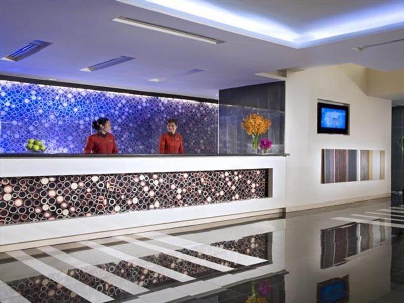 Citadines Sukhumvit 23 Bangkok Apart otel Dış mekan fotoğraf